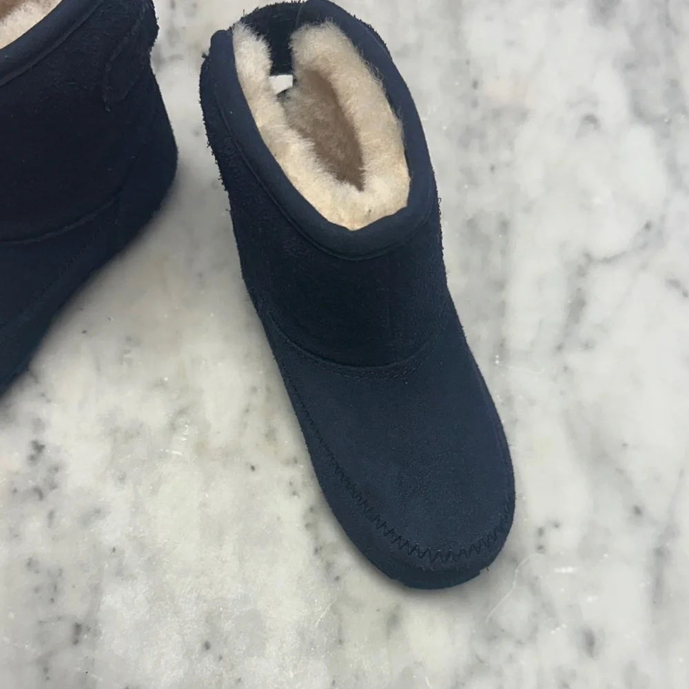 Toddler Navy Blue L.L. Bean Boots